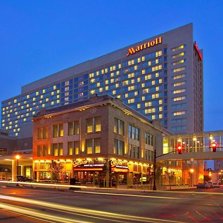 หลุยส์วิลล์ แมริออท ดาวน์ทาวน์ Hotel ภายนอก รูปภาพ