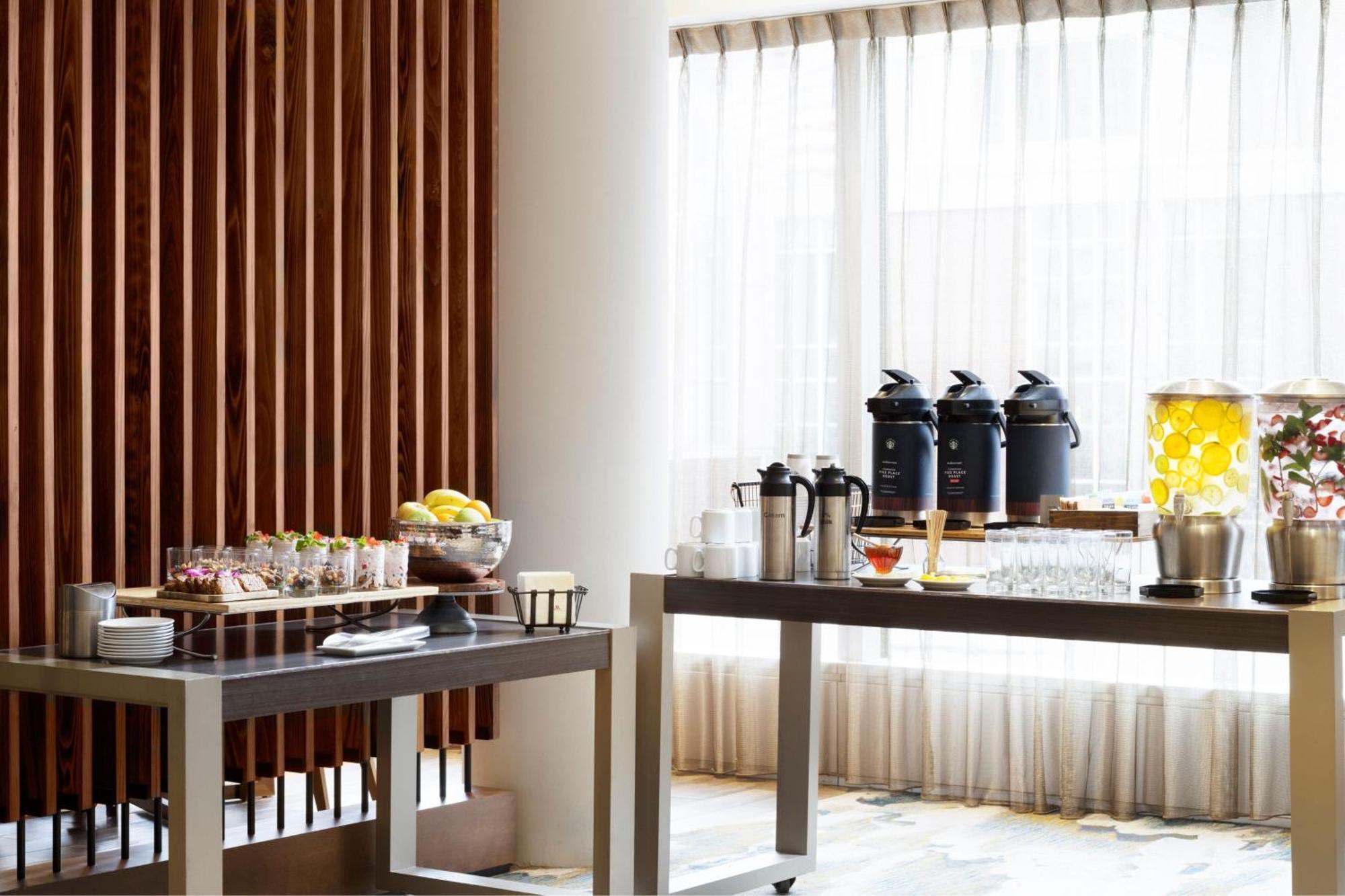 หลุยส์วิลล์ แมริออท ดาวน์ทาวน์ Hotel ภายนอก รูปภาพ